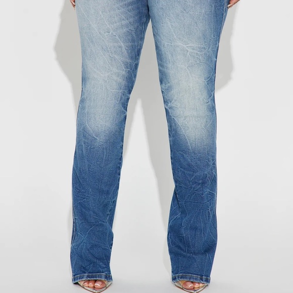 Alameda Stretch Bootcut Jeans - Medium Wash - Picture 2 of 3